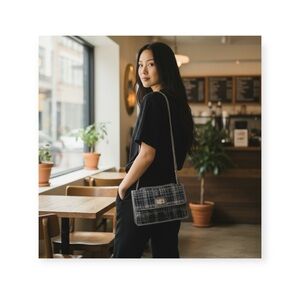 Artisan: new Alma Tonutti ✽ Tweed Turnlock Hardware Flap Bag ✽ Silver Chain ✽